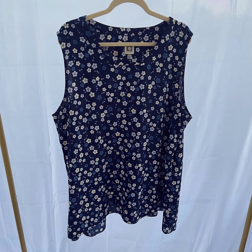 Dark and Light Blue Sleeveless Blouse with Flowers